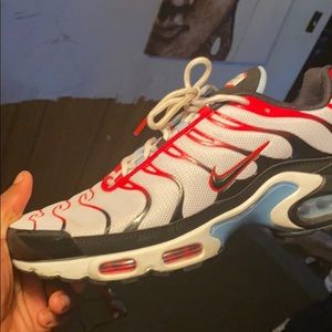 Air vapor max plus